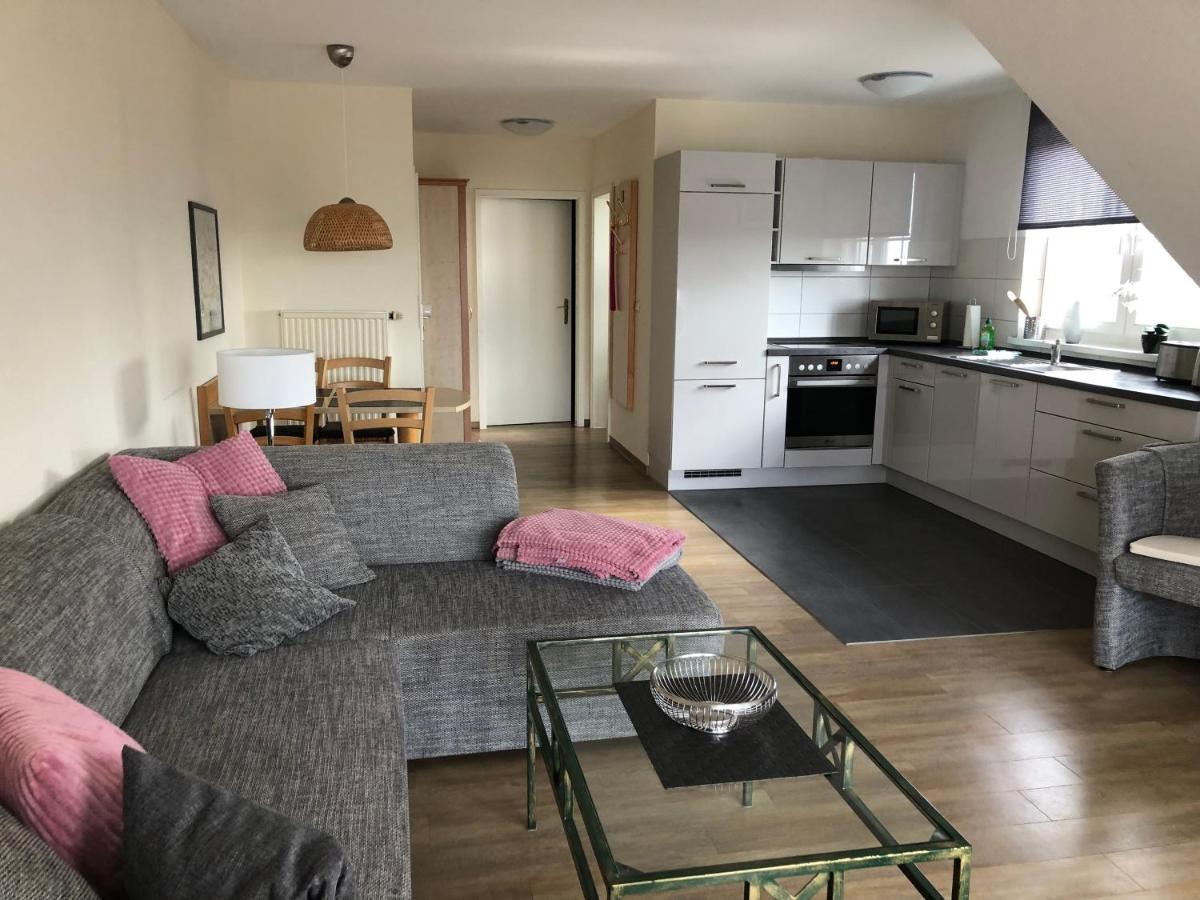 Ferienwohnung "Kranich" Im Ferien-Resort Ruegen Sagard Exterior foto