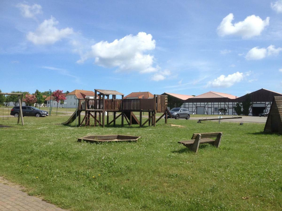 Ferienwohnung "Kranich" Im Ferien-Resort Ruegen Sagard Exterior foto